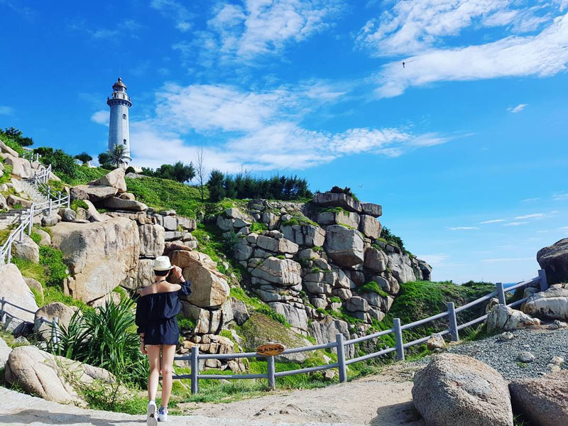 TOUR GHÉP 1 NGÀY PHÚ YÊN- MŨI ĐIỆN