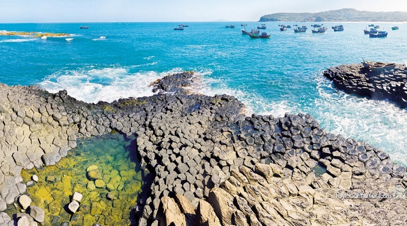 TOUR GHÉP 1 NGÀY PHÚ YÊN- MŨI ĐIỆN