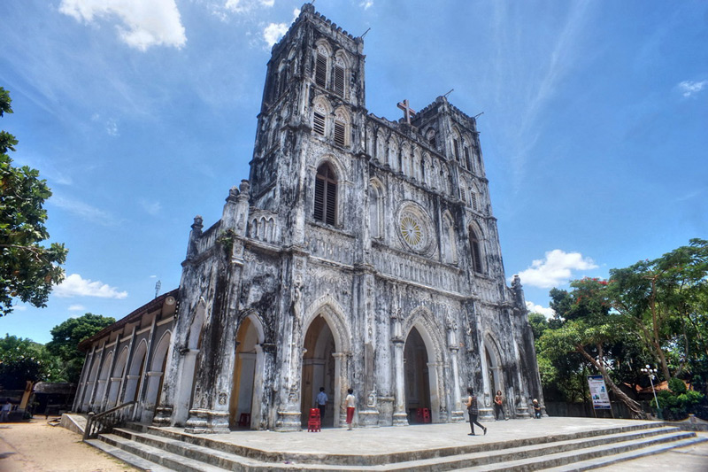TOUR GHÉP 1 NGÀY PHÚ YÊN- MŨI ĐIỆN