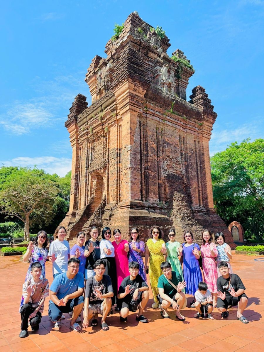 TOUR GHÉP 1 NGÀY PHÚ YÊN- MŨI ĐIỆN