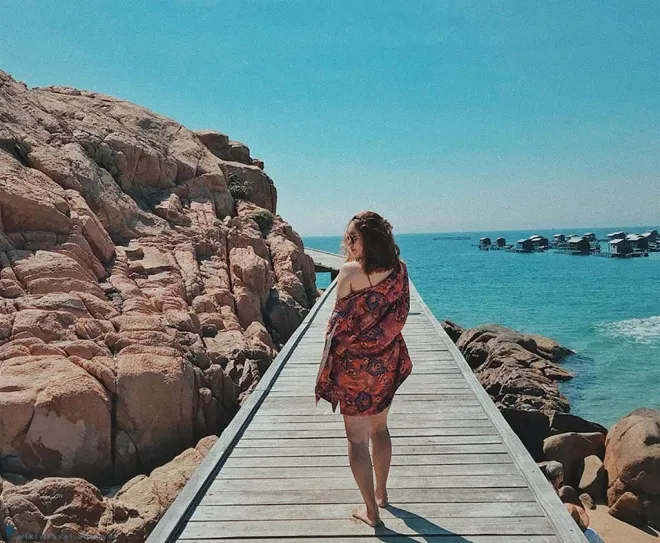 TOUR GHÉP 1 NGÀY HÒN KHÔ - EO GIÓ