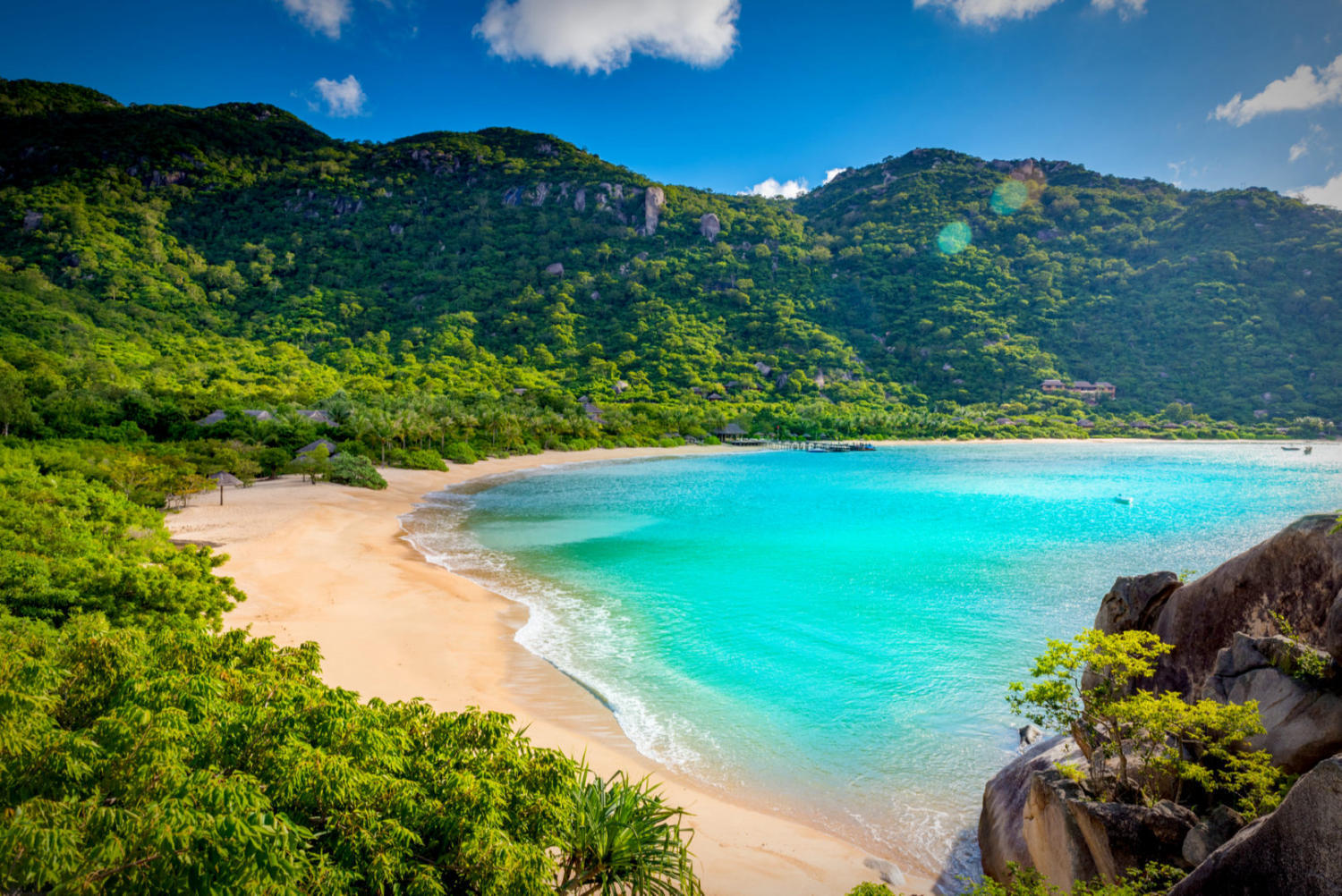 TOUR GHÉP 1 NGÀY ĐẦM BẤY NHA TRANG