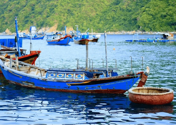 TOUR GHÉP 1 NGÀY 3 ĐẢO SUPER VIP NHA TRANG ( MINI BEACH - LÀNG CHÀI - HÒN TẰM)