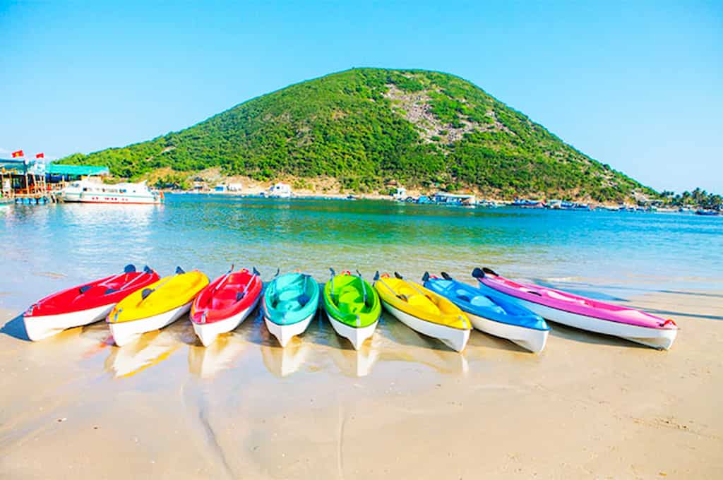 TOUR GHÉP 1 NGÀY ĐẢO ROBINSON NHA TRANG