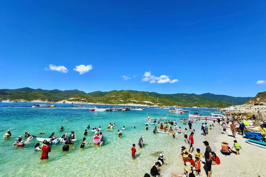 TOUR GHÉP 1 NGÀY ĐẢO BÌNH HƯNG NHA TRANG