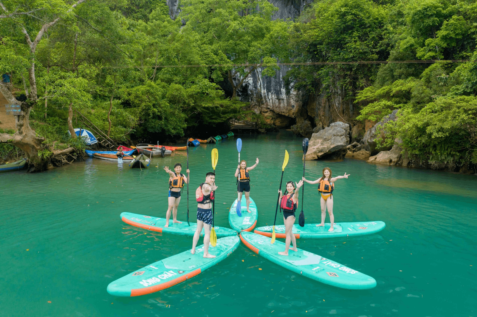 TOUR GHÉP 1 NGÀY KHÁM PHÁ SÔNG CHÀY - HANG TỐI 