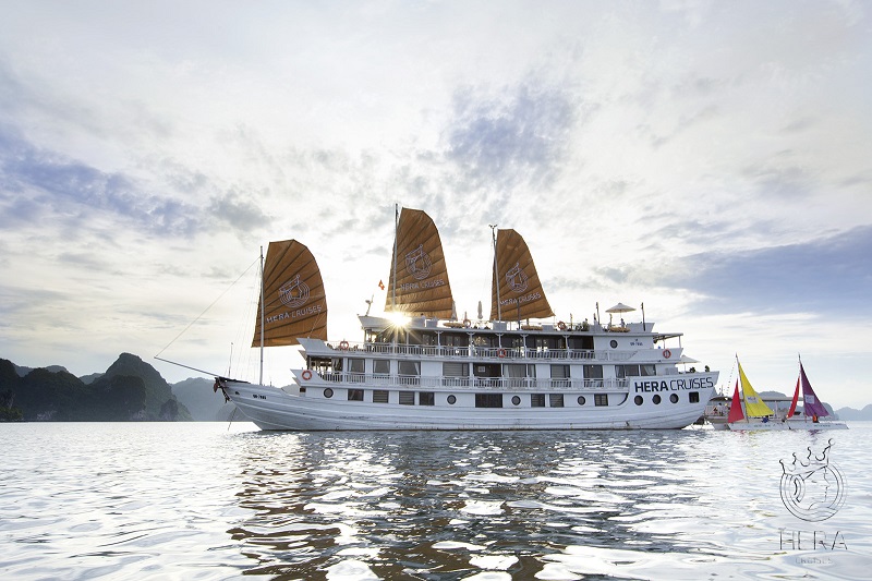 Tour Du Thuyền 2N1D : HERA GRAND CRUISE HA LONG 