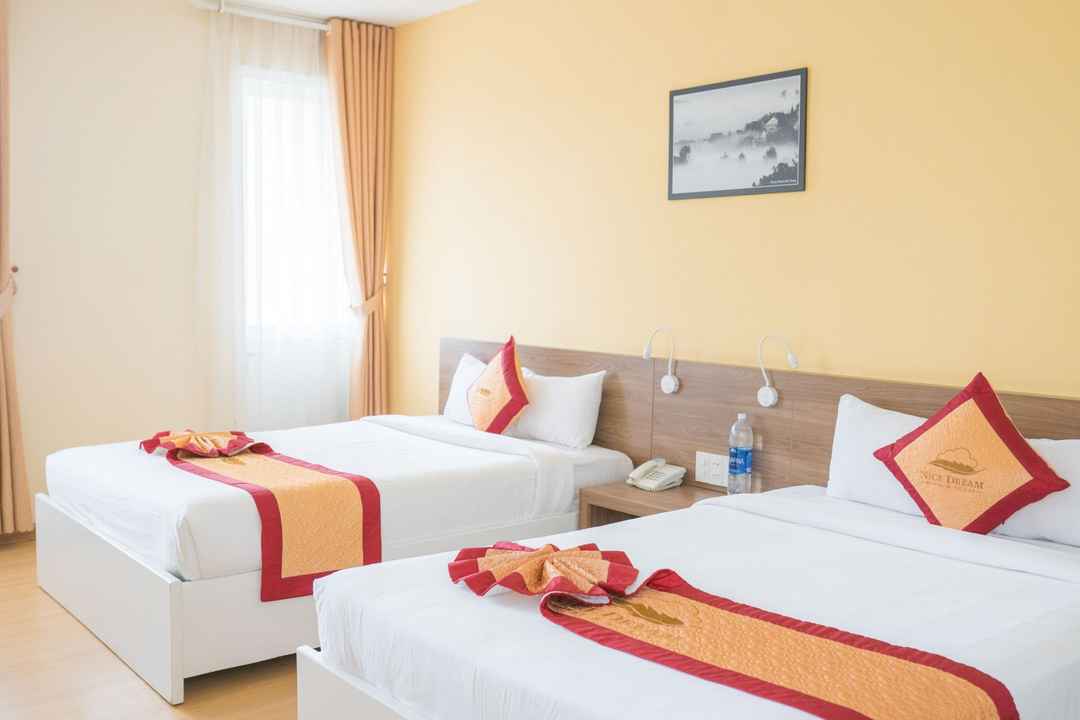 NICE DREAM HOTEL & VILLAS