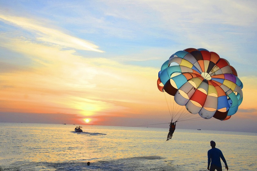 Da Nang Parasailing Ticket