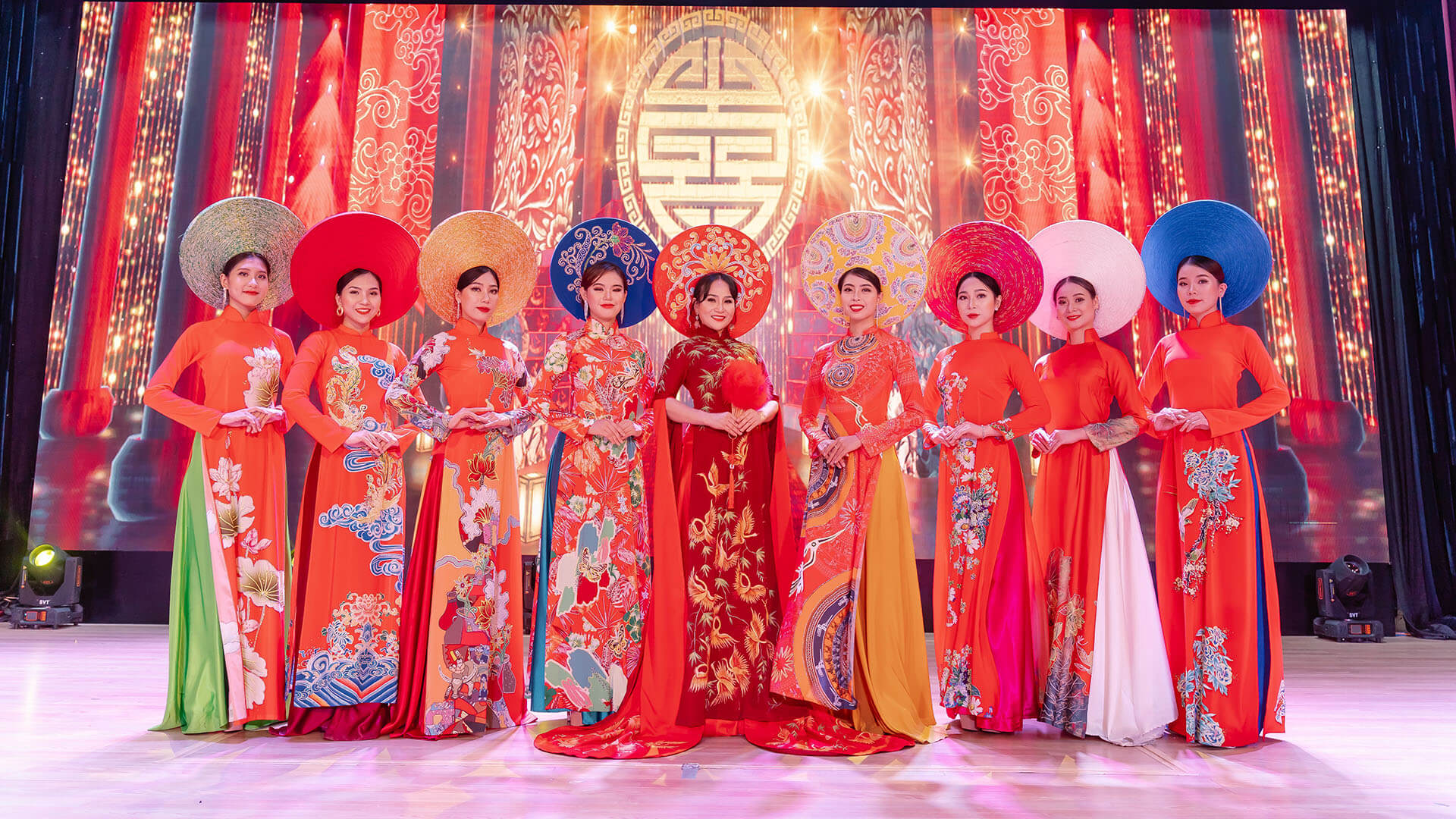 AO DAI SHOW TICKET - DA NANG